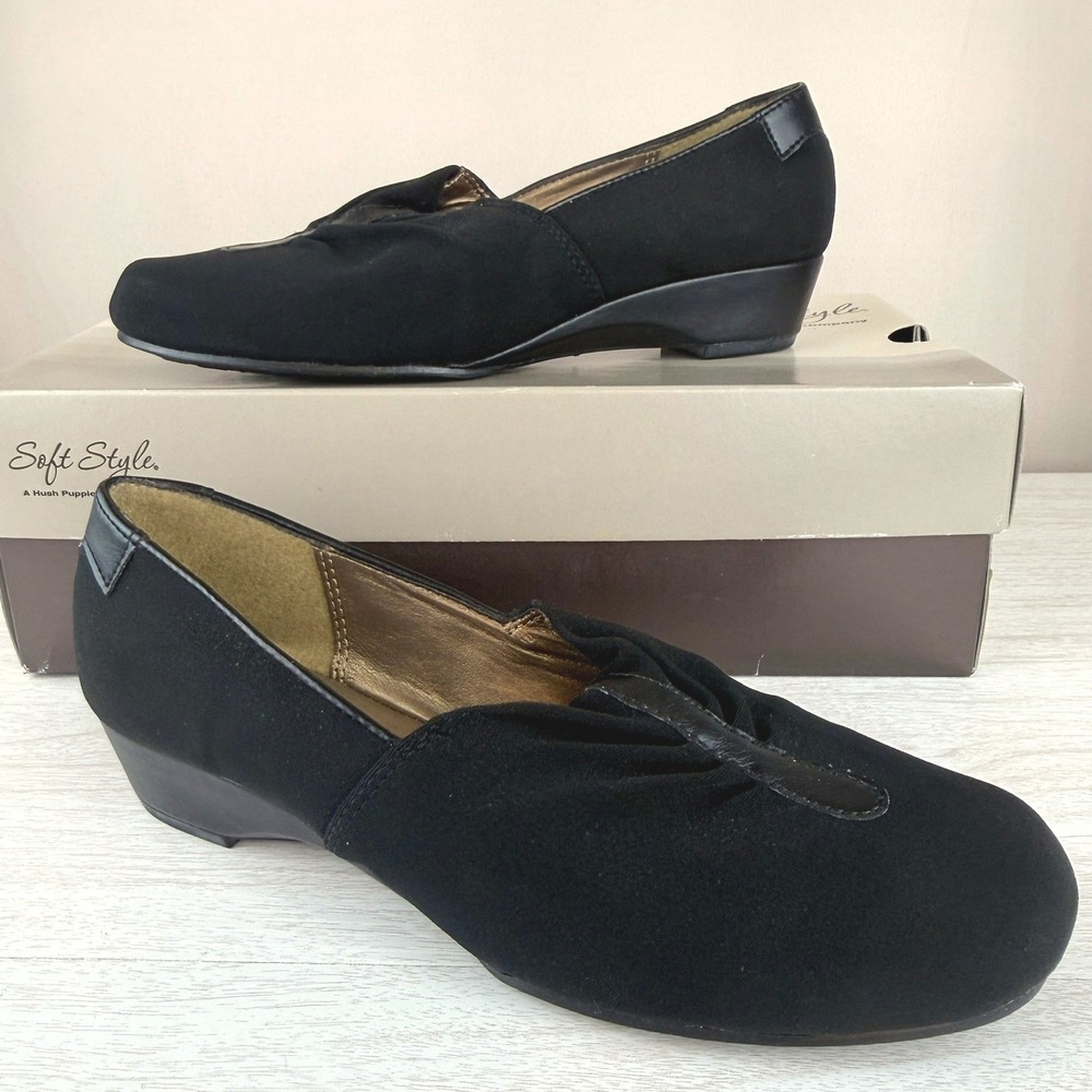 HUSH PUPPIES Womens (8) NIB Soft Style Black Wedge Rhita Academia Comfort Vegan